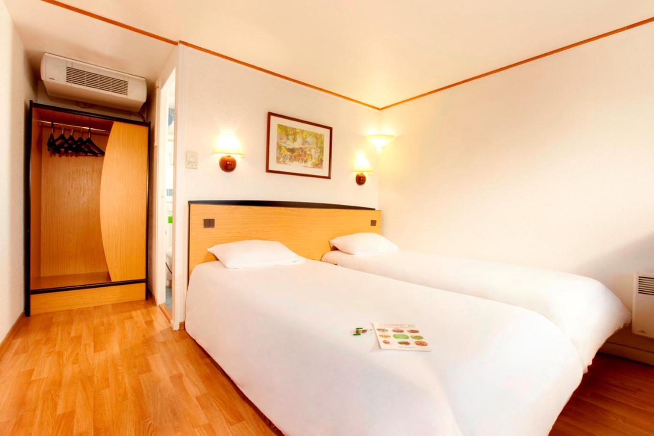 Campanile Saint-Avold Hotel Exterior photo
